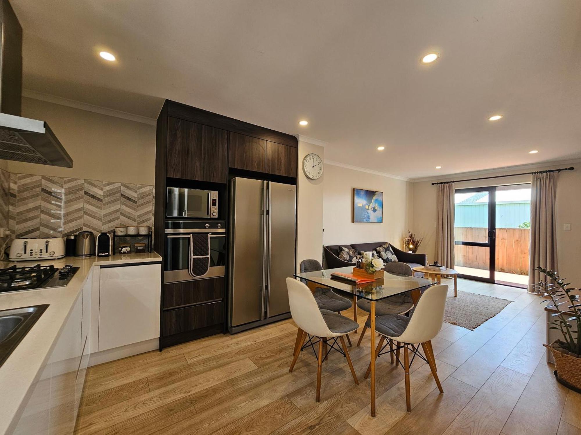 Gazeley Gem Apartment Hamilton Bagian luar foto