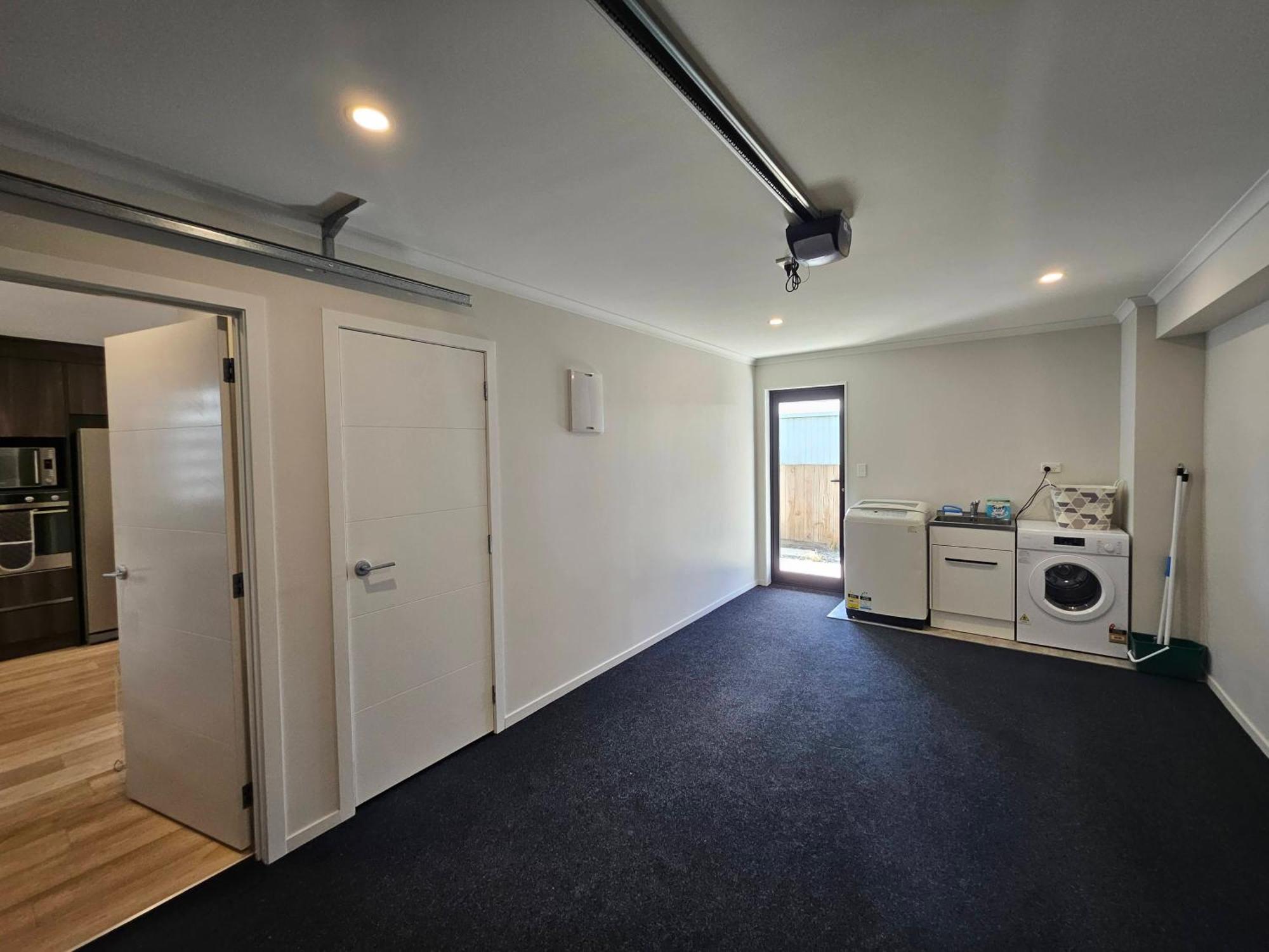 Gazeley Gem Apartment Hamilton Bagian luar foto